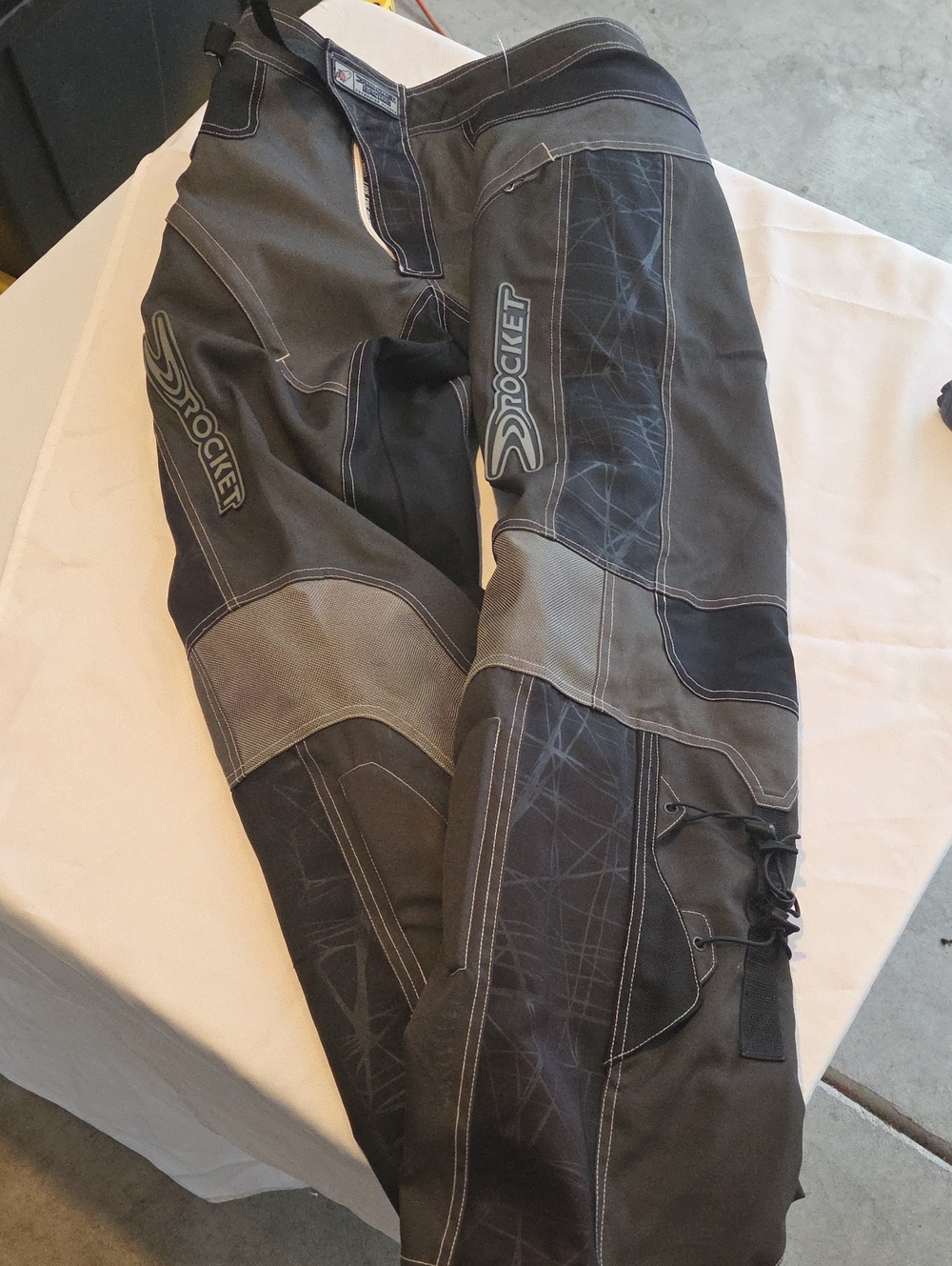 Joe Rocket Men's Motorcycle Racing  Pants in Gray and Black